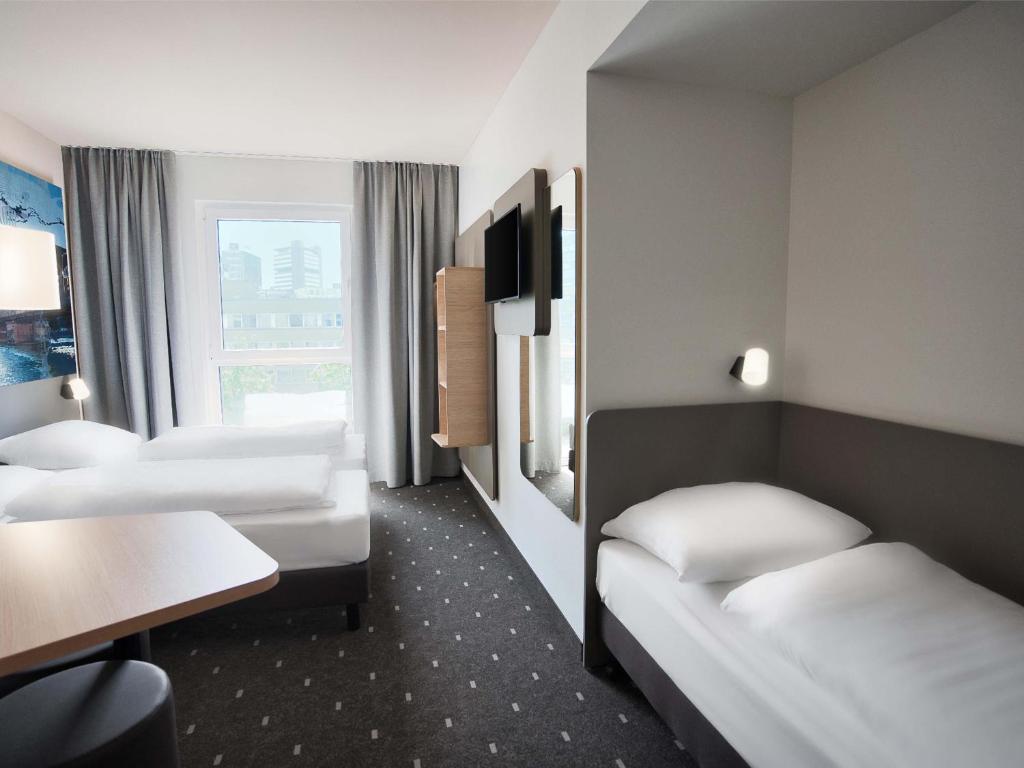 B&B Hotel Köln-City - Resim 14