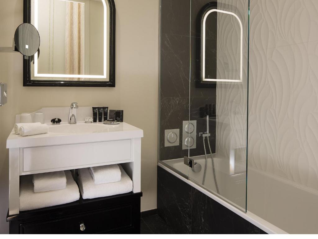 Le Narcisse Blanc - 10