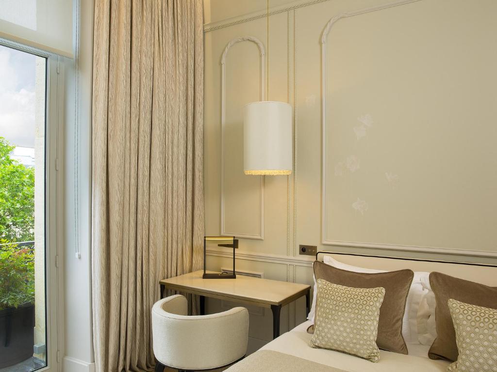 Le Narcisse Blanc - 2