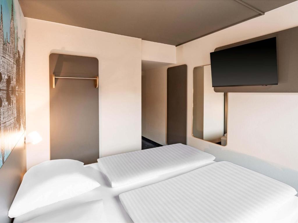 B&B Hotel Hannover-Nord - Çift Kişilik Oda