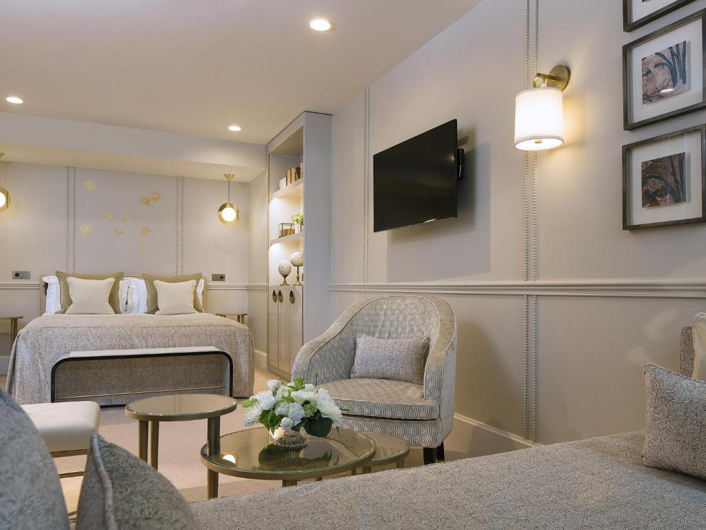 
Suite Les Toits de Paris
