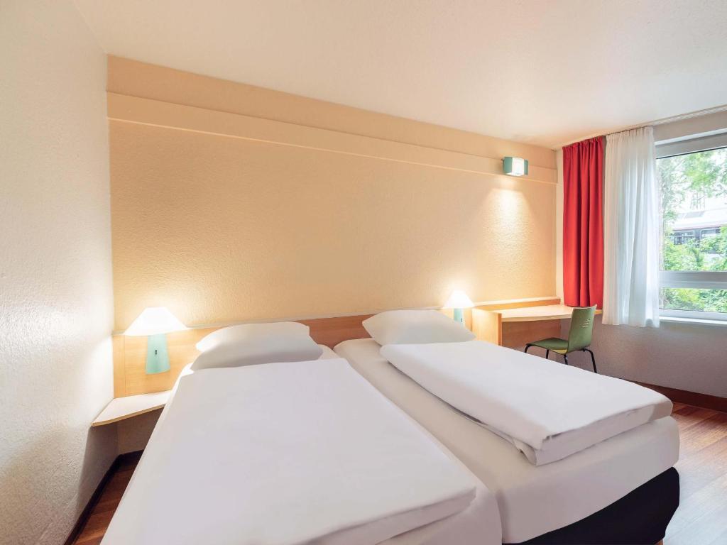 B&B Hotel Essen-Hbf - Resim 9
