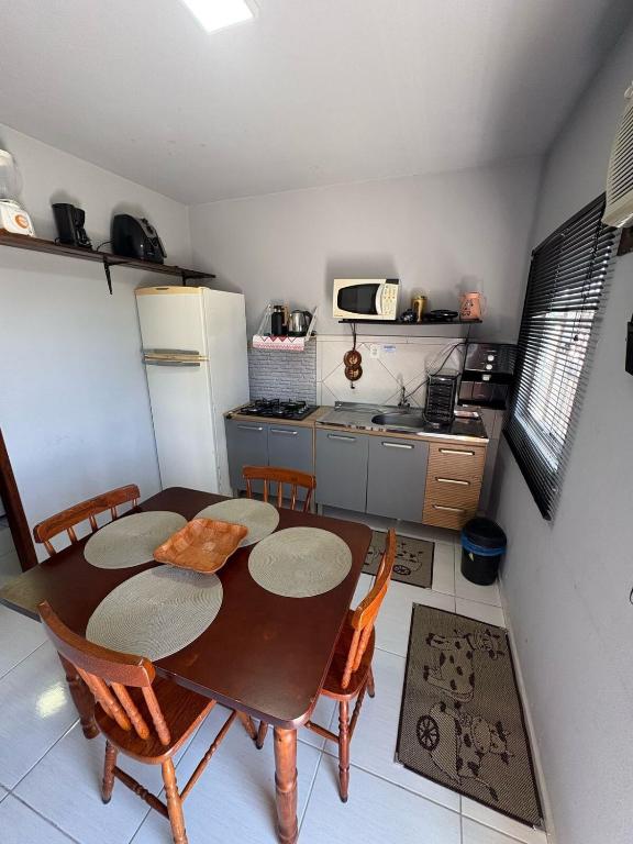 Kuchyň nebo kuchyňský kout v ubytování Loft - Ubatuba - São Francisco do Sul