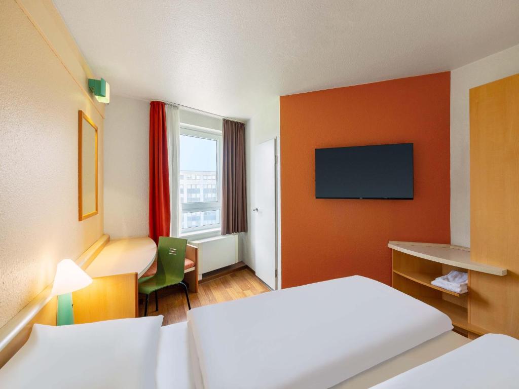 B&B Hotel Bochum Hbf-Süd - Standard Double Room