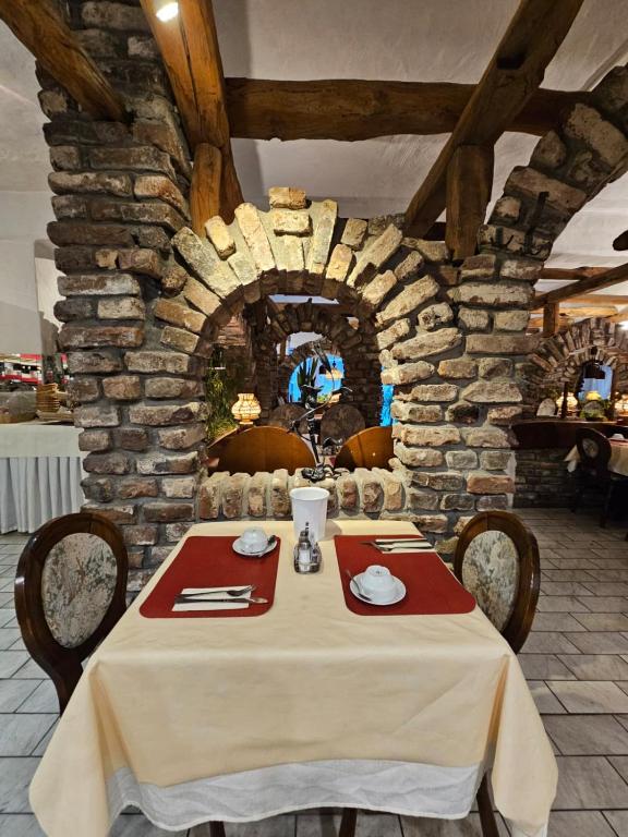 Atomis Hotel Düsseldorf City - Resim 3