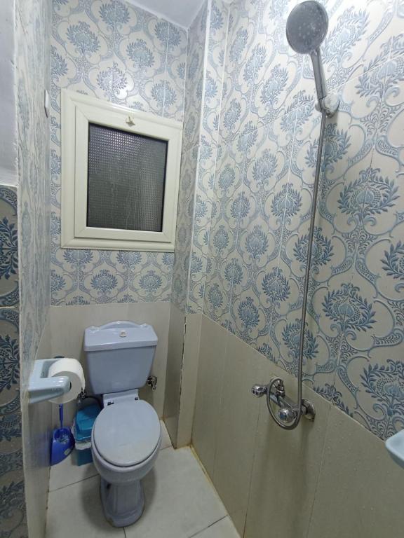 LOAY PYRAMIDS VIEW - 18