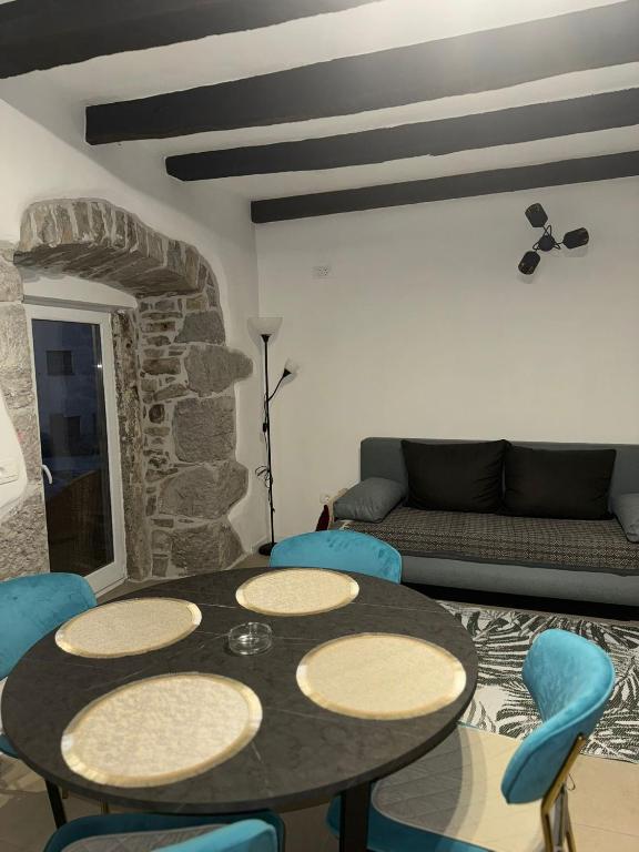 Χώρος καθιστικού στο Judita