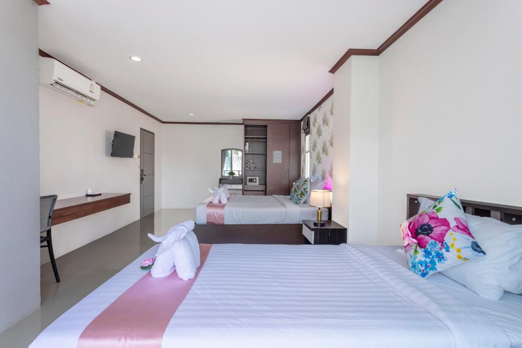 The Chic Patong Hotel - Resim 25