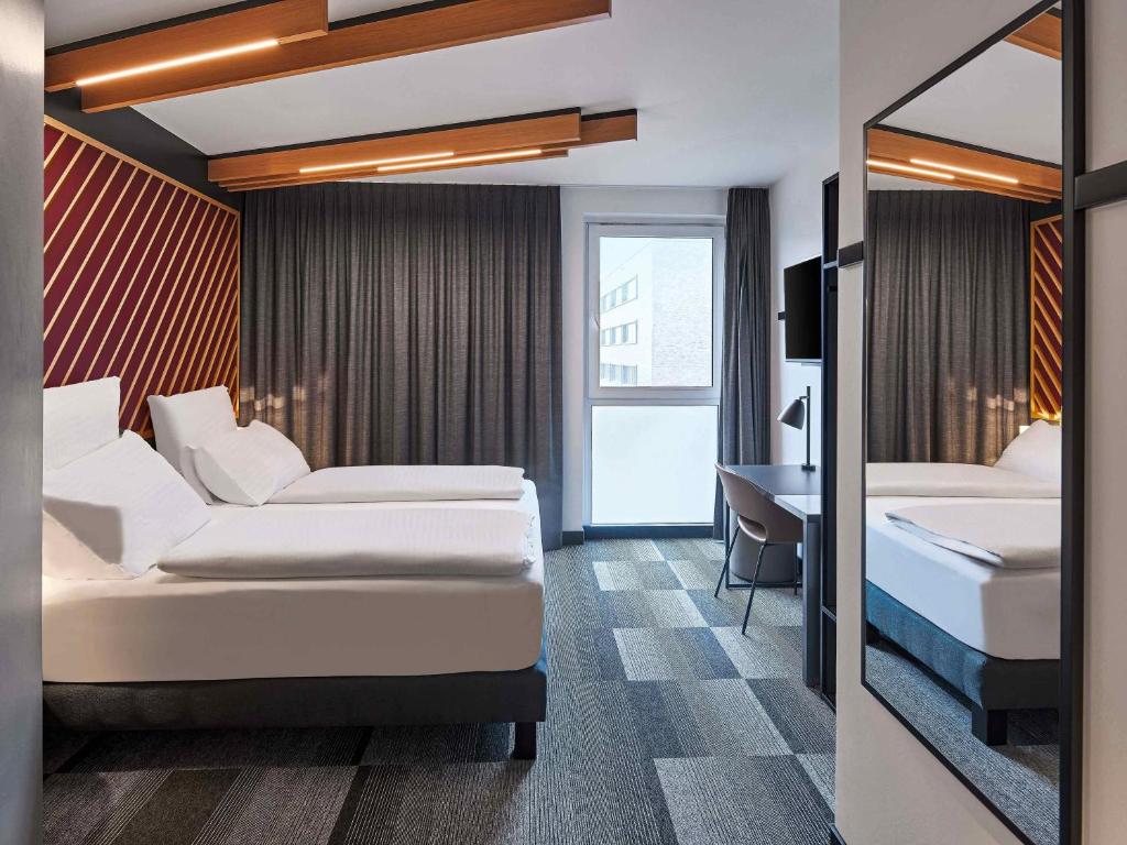 B&B Hotel Köln-Messe - Resim 1