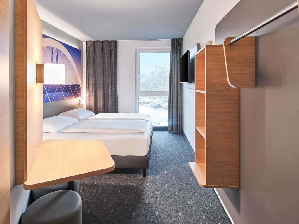 B&B Hotel Köln-Messe - Resim 10