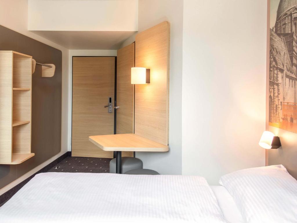 B&B Hotel Nürnberg-Hbf - Resim 21