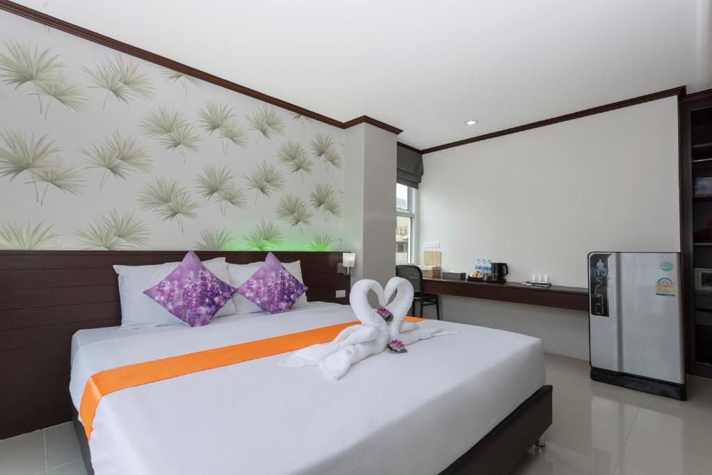 The Chic Patong Hotel - Resim 36