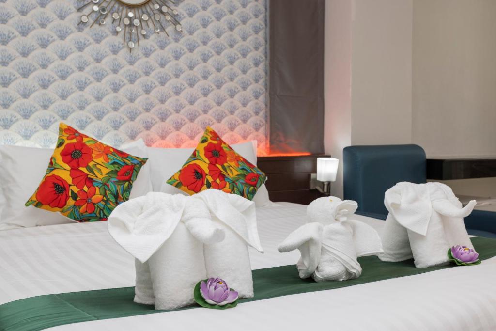 The Chic Patong Hotel - Resim 43