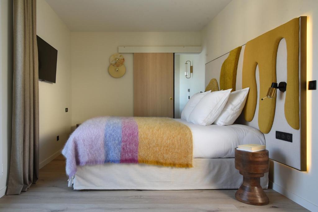 Yuna Porte-Maillot - ApartHotel photo
