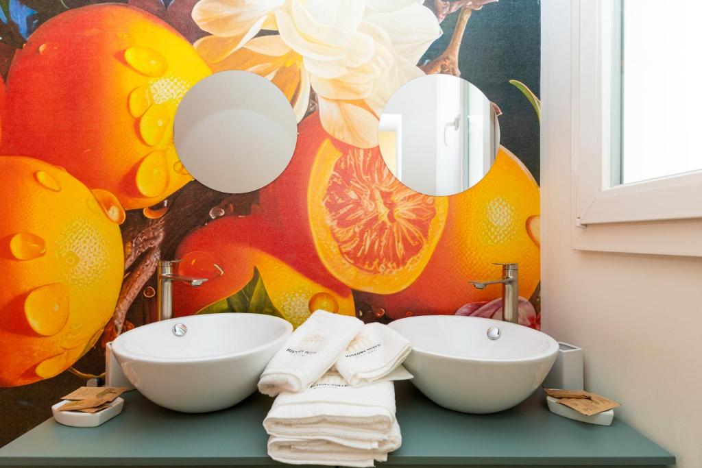 History Suite Riccione - Resim 14