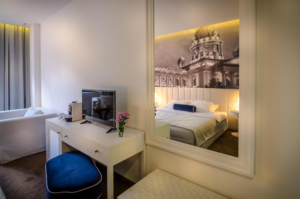 Hotel Passport - Resim 45