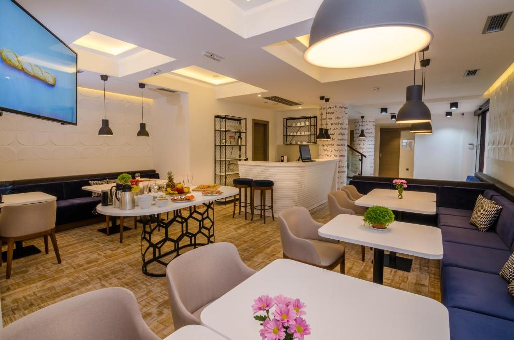 Posezení v ubytování Hotel Passport