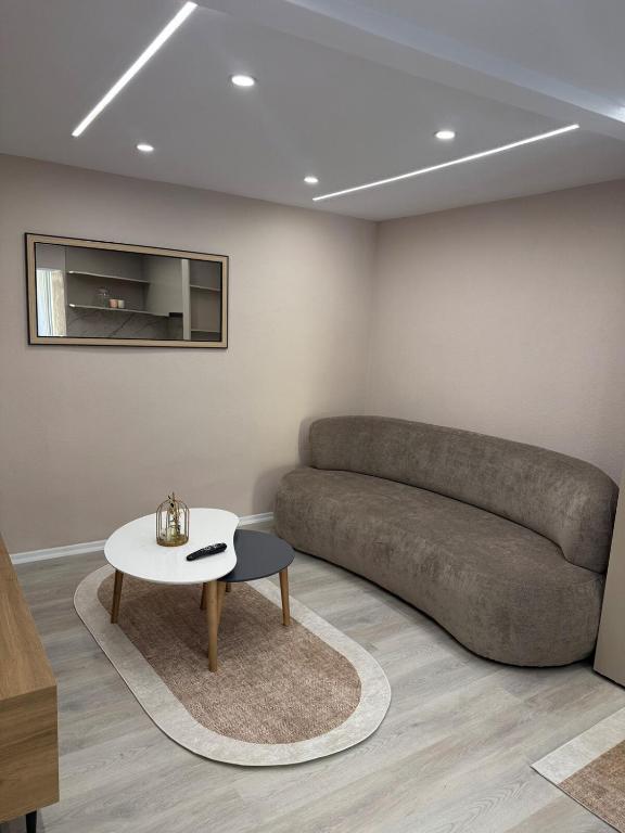 Χώρος καθιστικού στο 3 Min to Center, Stylish Villa 2nd Apartment Stay