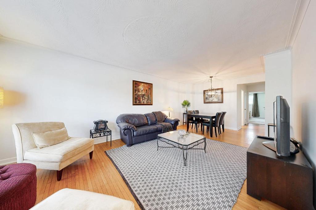 Χώρος καθιστικού στο Your Peaceful Oasis in the City