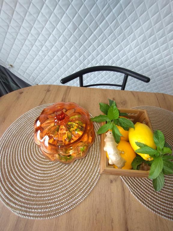 Jídlo v luxury tent nebo okolí