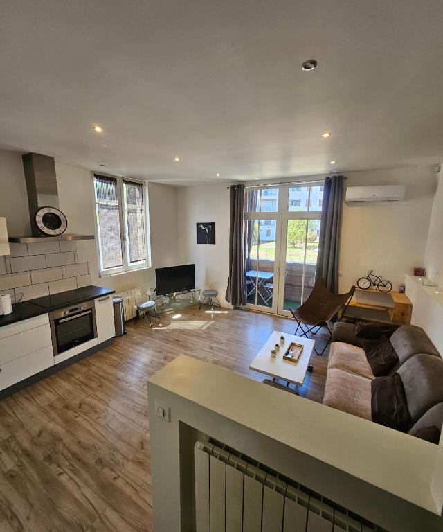 Η κουζίνα ή μικρή κουζίνα στο T2 Moderne