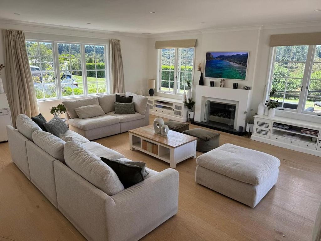 Beautiful Tranquil Paradise - Resim 6