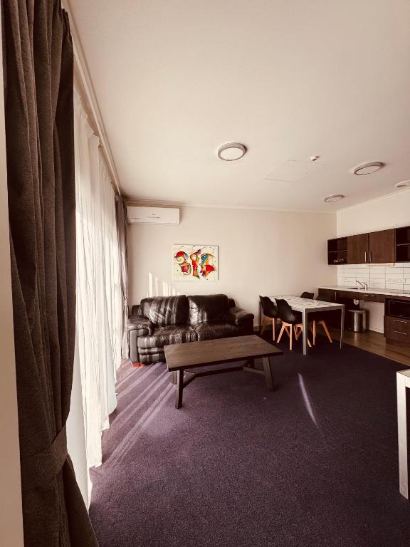Amethyst Court Motor Lodge photo