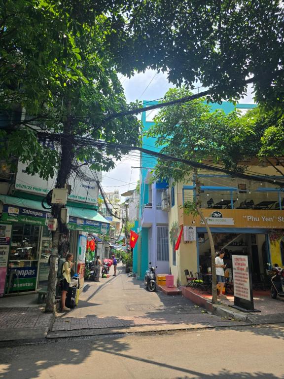 HALF Coffee N Dorm - 5