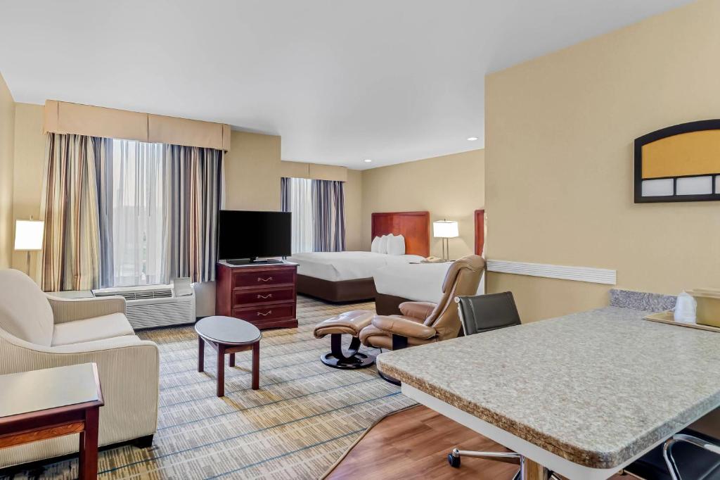 MainStay Suites Roanoke Airport - Error