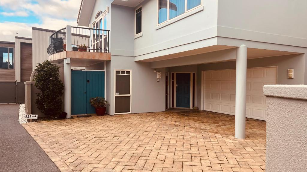 Beachside Bliss - Resim 4