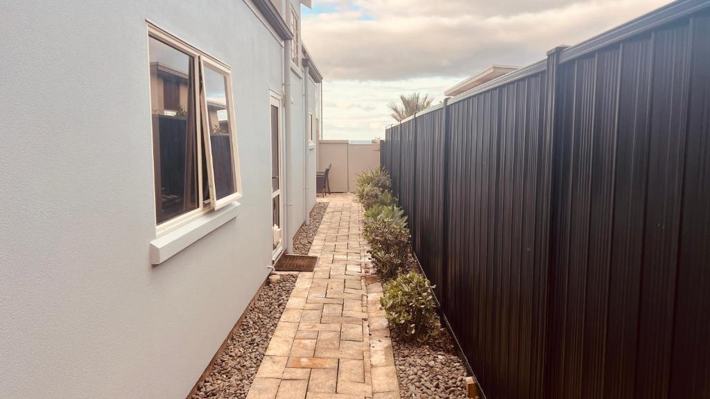 Beachside Bliss - Resim 7