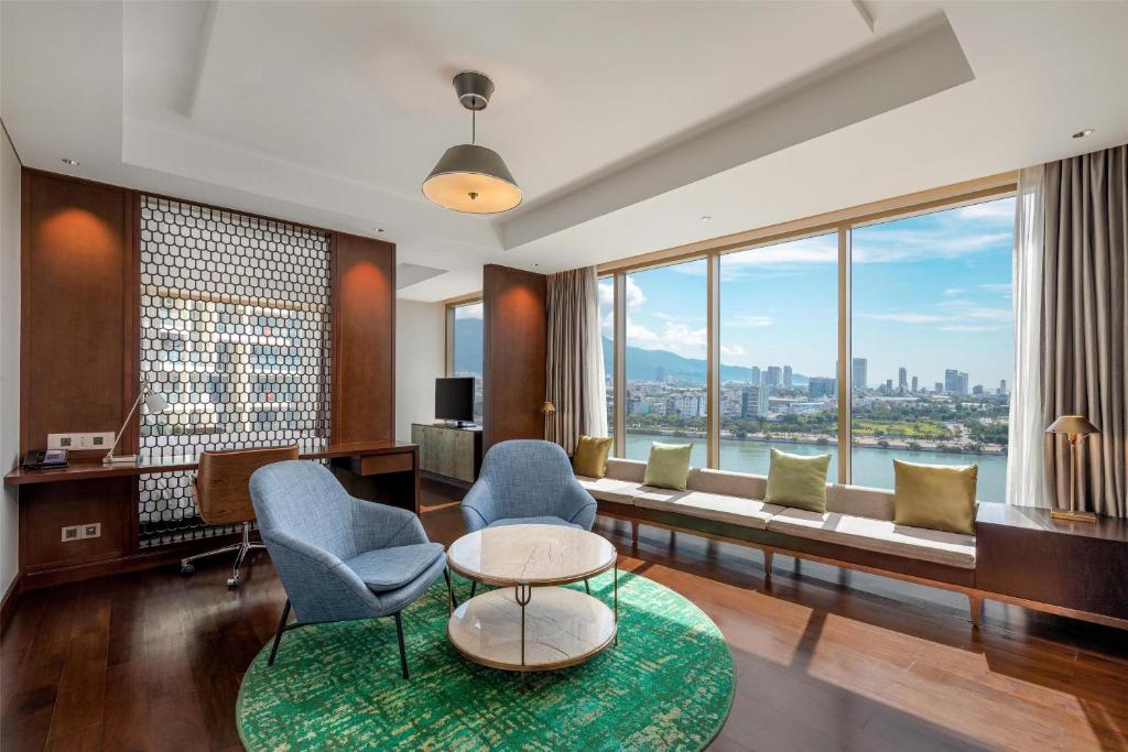Suite 1 Phòng Ngủ Có Giường Cỡ King Và Tầm Nhìn Ra Sông