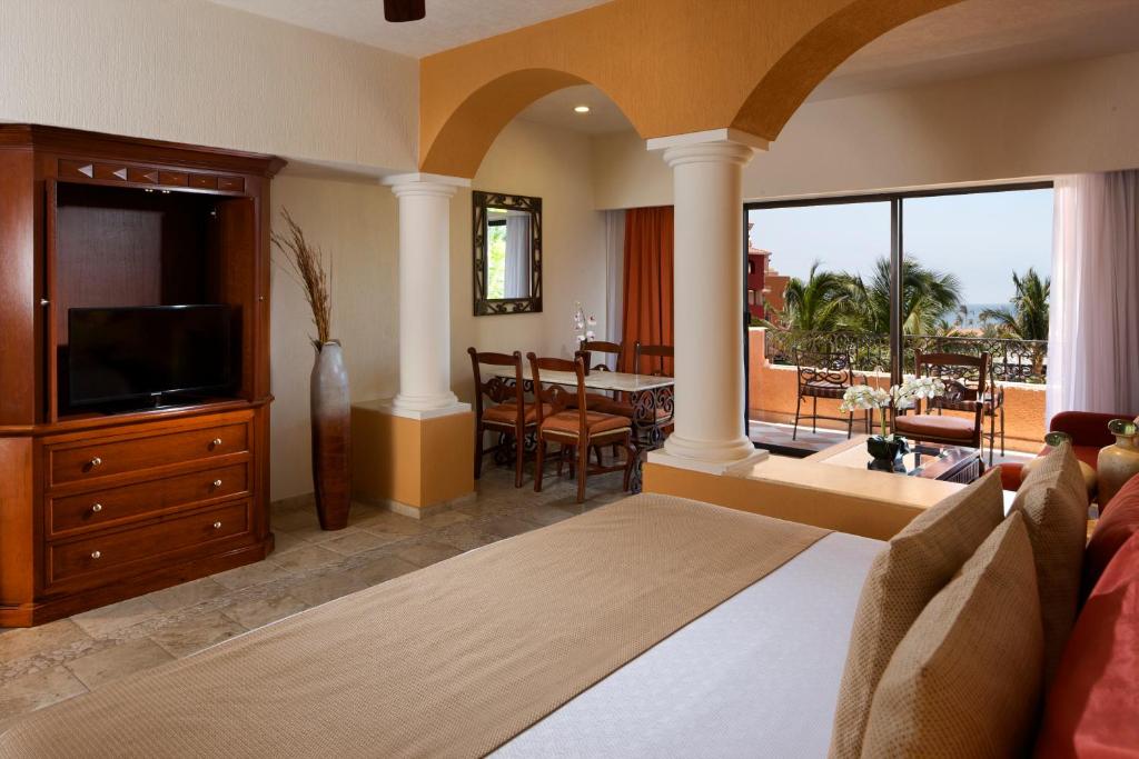 Playa Grande Resort Optional All Inclusive photo