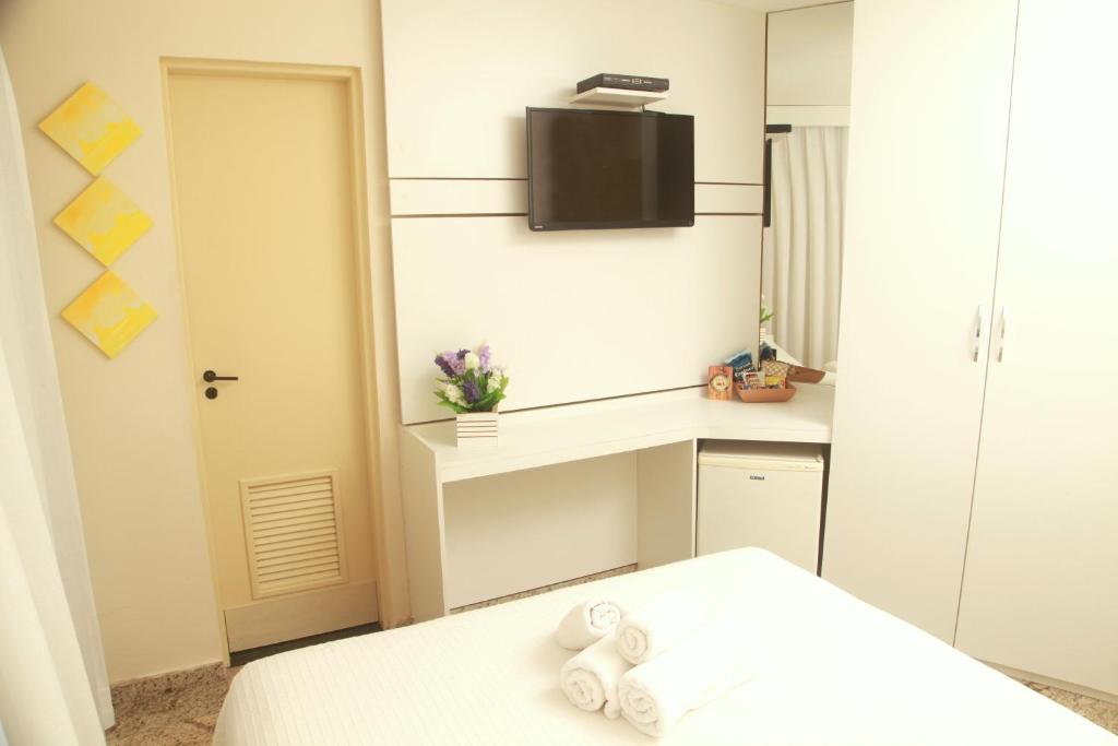  KS Beach Hotel