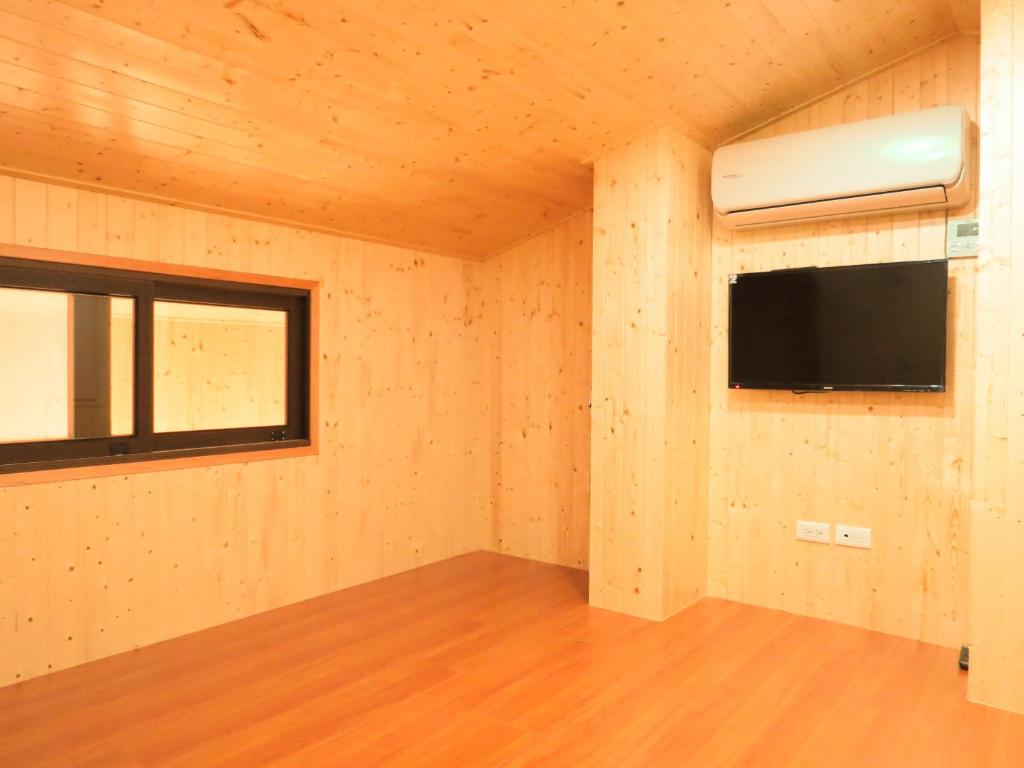 TV a/nebo společenská místnost v ubytování Lvyou B&B