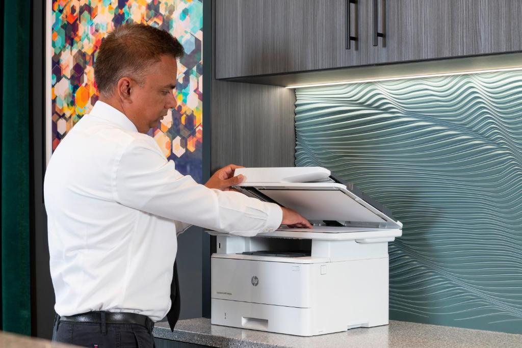 Brit Hotels Earls Court - Resim 33