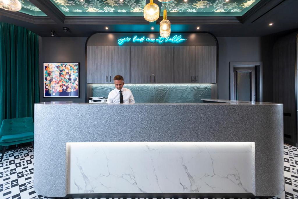 Brit Hotels Earls Court - Resim 27