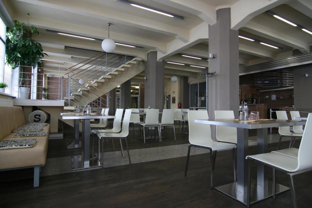 Restaurace v ubytování Hotel S-centrum Děčín