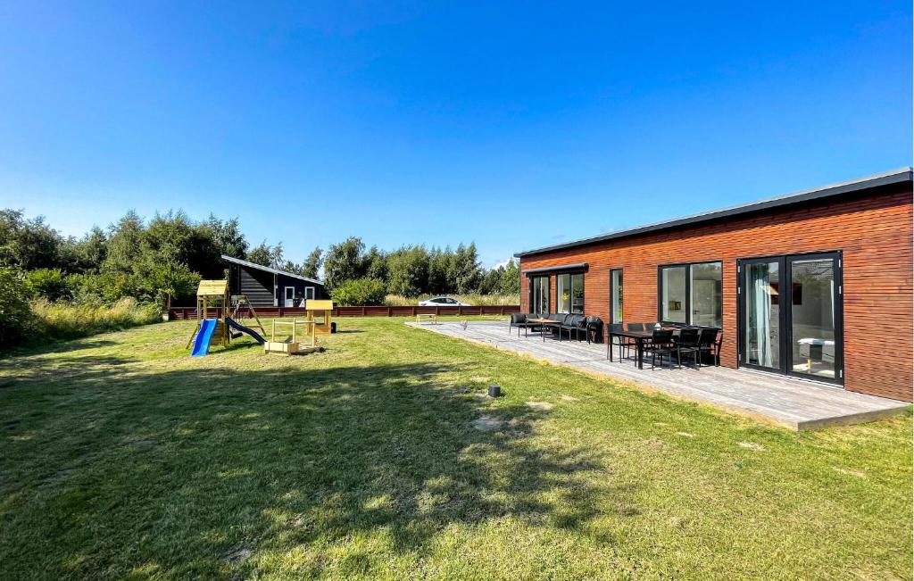 Budova, kde se prázdninový dům nachází