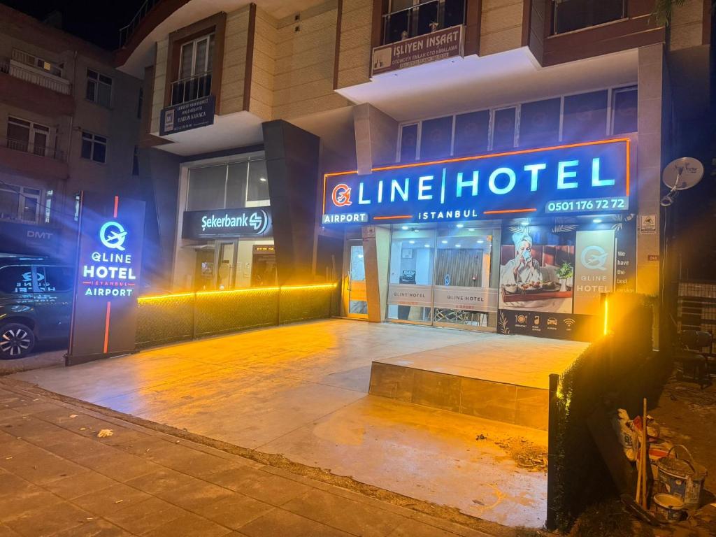 فضای داخلی Qline Hotel - SAW Airport Pendik City Center در استانبول - تصویر ۳