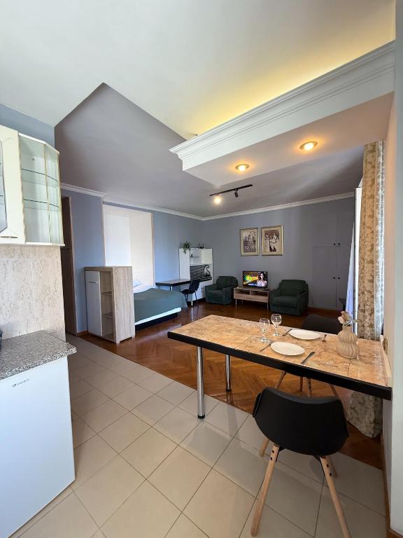 Kyiv History Apartment фото 4