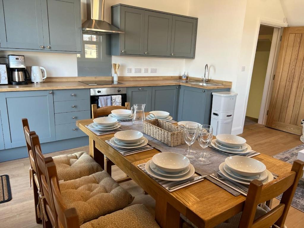 Kuchyň nebo kuchyňský kout v ubytování The Kings View 4 bed exec apartment