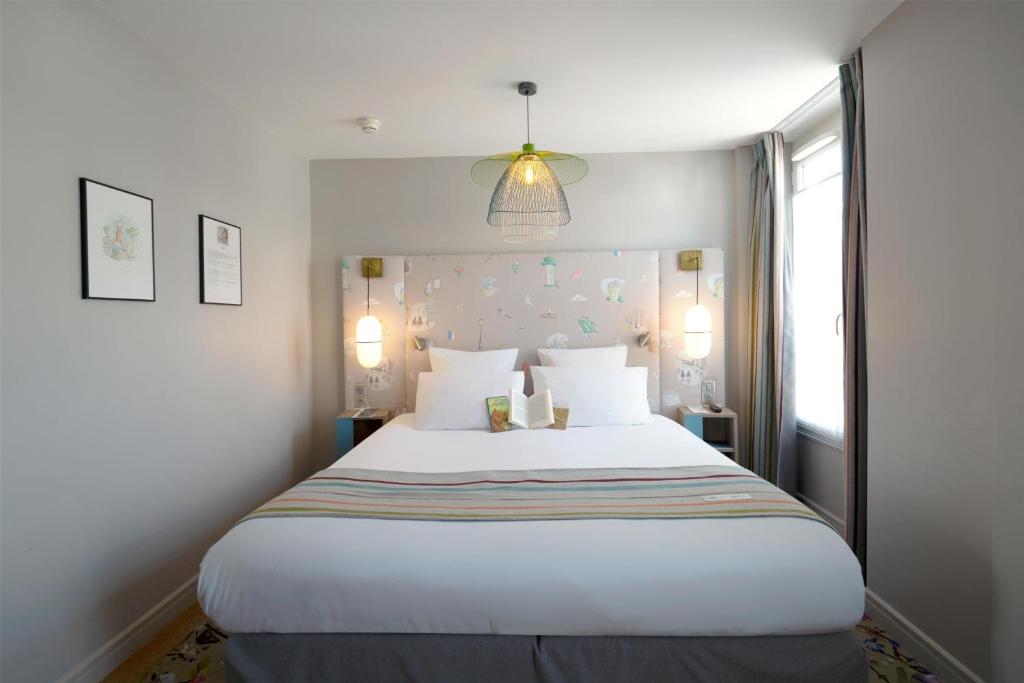 Hotel Litteraire Marcel Ayme, BW Premier Collection - Resim 19