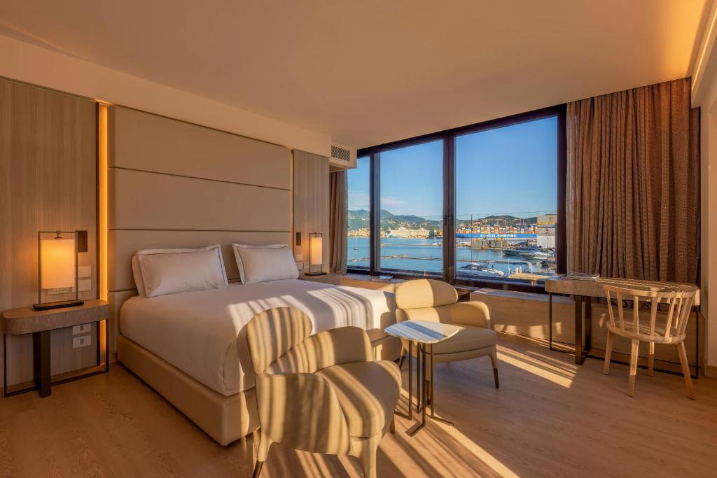 Porto Lotti Suite Hotel