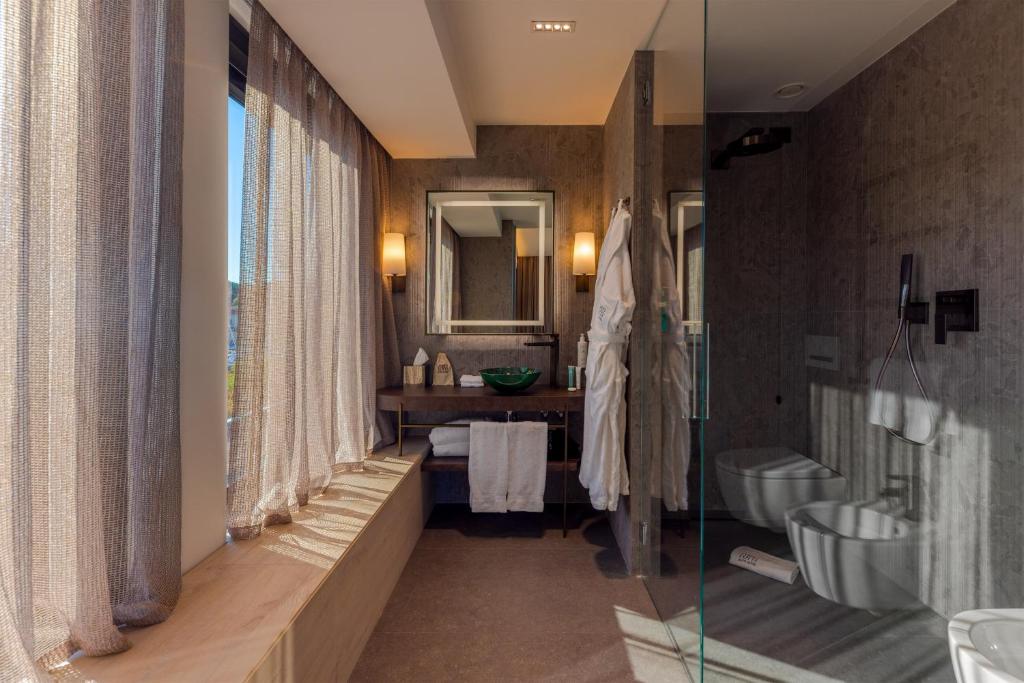 Porto Lotti Suite Hotel