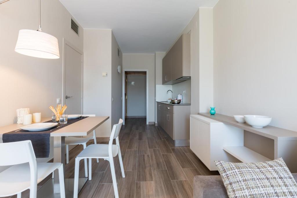 Posedenie v ubytovaní Flateli 430 BCN