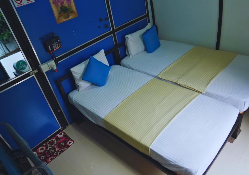 A4 Hostel Colombo INTL Airport Lounge - By A4 Transit Hub-Free Shuttle Pick Up & Drop 24HRS - 1