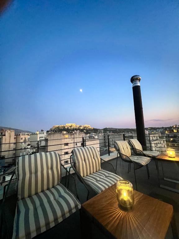 Aelis Suites in Psyrri - Rooftop Access & Acropolis View