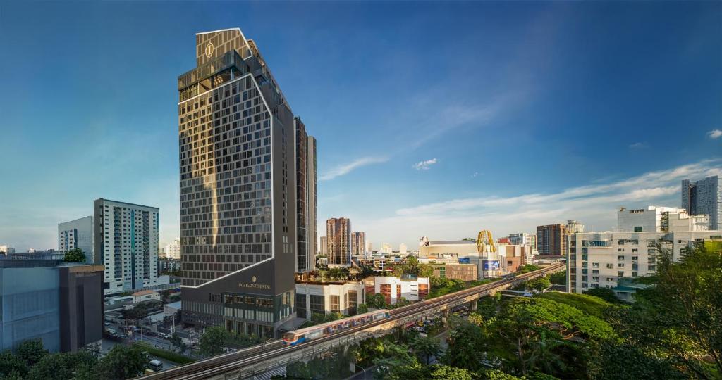 InterContinental Bangkok Sukhumvit by IHG - Resim 2