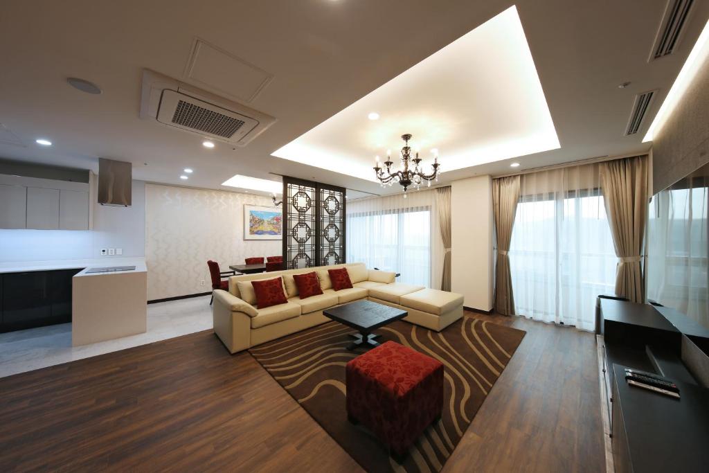 Orakai Insadong Suites - 